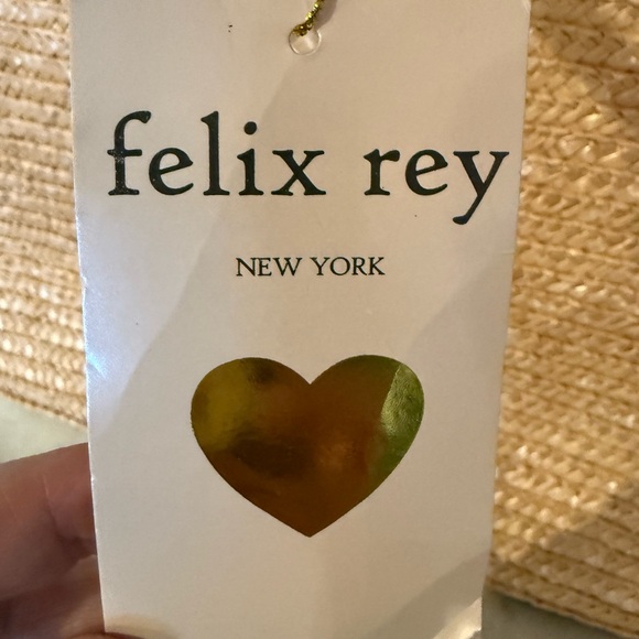 NWT Felix Rey Straw Tote with Pink Lip and Black Eyelash Motif - Picture 3 of 6